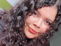 SarahBowie - female with black hair and  big tits webcam at xLoveCam