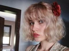 SarahMiss - blond female with  small tits webcam at xLoveCam