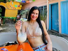 SarahMoonOne - female webcam at xLoveCam