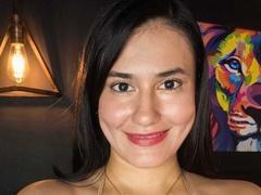 SarahMoonOne - female webcam at xLoveCam