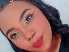 SarahSmity - female with black hair and  big tits webcam at xLoveCam