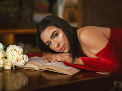 SarahStonee from xLoveCam