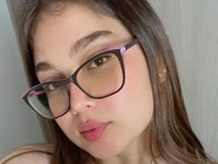 SarahWeyton from xLoveCam