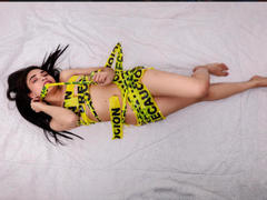 Sarahy_Jones - female with black hair webcam at ImLive