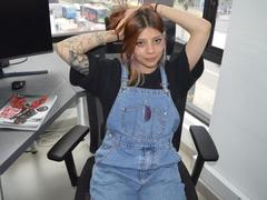 SaraxNavyx - female webcam at xLoveCam