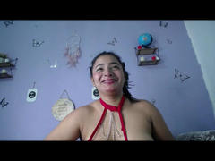 Sarayth from xLoveCam