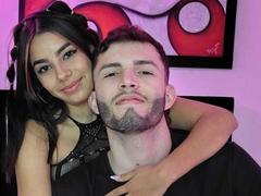 SaritaXHot - couple webcam at xLoveCam