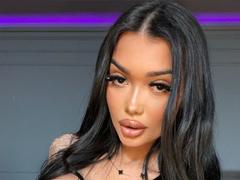 SashaFerrera - female with black hair and  big tits webcam at xLoveCam