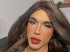 SashaStar69 - shemale with brown hair webcam at xLoveCam