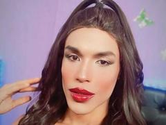 SashaStar69 - shemale with brown hair webcam at xLoveCam