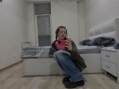 Sashenka69 - shemale with brown hair webcam at xLoveCam