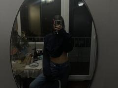 Sashenka69 - shemale with brown hair webcam at xLoveCam