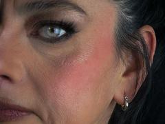 SasiLuna - female with black hair webcam at xLoveCam