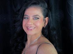 SasiLuna - female with black hair webcam at xLoveCam