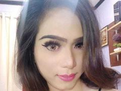 MirabellaMoore - shemale with black hair webcam at LiveJasmin