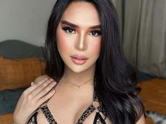 SavanaStallionCock - shemale with black hair and  big tits webcam at xLoveCam