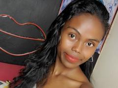 SaveurExotique from xLoveCam