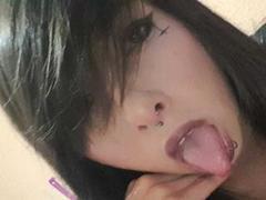 ScarletHoshi - female with brown hair and  big tits webcam at xLoveCam