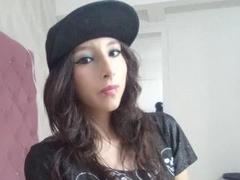 ScarletHoshi - female with brown hair and  big tits webcam at xLoveCam