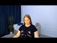 ScarletSecrete from xLoveCam
