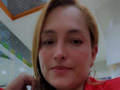 ScarletTrouseX - female webcam at xLoveCam