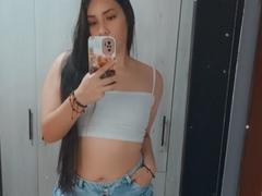 ScarlethJohns - female with brown hair webcam at xLoveCam