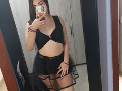 ScarlethJohns - female with brown hair webcam at xLoveCam