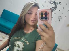 ScarlettAmelia - blond female webcam at xLoveCam