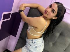 ScarlettBrenda - female webcam at xLoveCam
