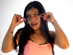 ScarlettOwen - female with brown hair and  small tits webcam at xLoveCam