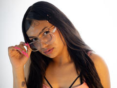 ScarlettOwen - female with brown hair and  small tits webcam at xLoveCam