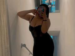 ScarlettParchMusa - female with brown hair and  small tits webcam at xLoveCam