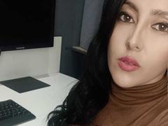 ScarlettSwitch - female webcam at xLoveCam
