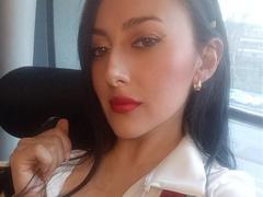 ScarlettSwitch - female webcam at xLoveCam