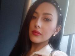 ScarlettSwitch - female webcam at xLoveCam