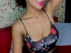 LilyVelvet - female with black hair webcam at xLoveCam