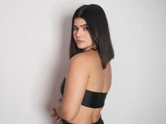 ScarletZhen - female with black hair webcam at LiveJasmin