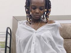 ScentedAromatic - female with black hair and  big tits webcam at xLoveCam