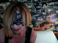 Scintilla - female with red hair webcam at xLoveCam