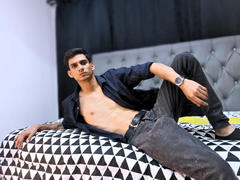 SebaLexis - male webcam at xLoveCam