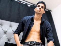 SebaLexis - male webcam at xLoveCam