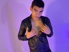 SebastiianVega - male webcam at xLoveCam