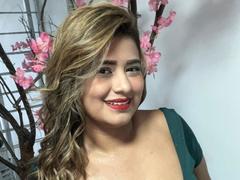 SecretFroomies from xLoveCam