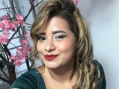 TheSecretOfRoomies - couple webcam at xLoveCam