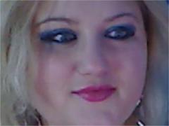 YourSexyHottie - blond female with  big tits webcam at ImLive