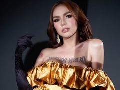 SeductiveKc - shemale with black hair and  small tits webcam at xLoveCam