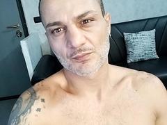 Segreto69 - male webcam at xLoveCam