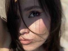 SelenaAllure - female with brown hair and  big tits webcam at LiveJasmin