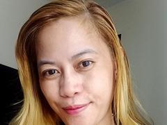 SelenaDust - female webcam at xLoveCam