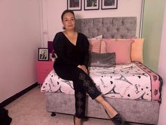 SelenaParker69 from xLoveCam